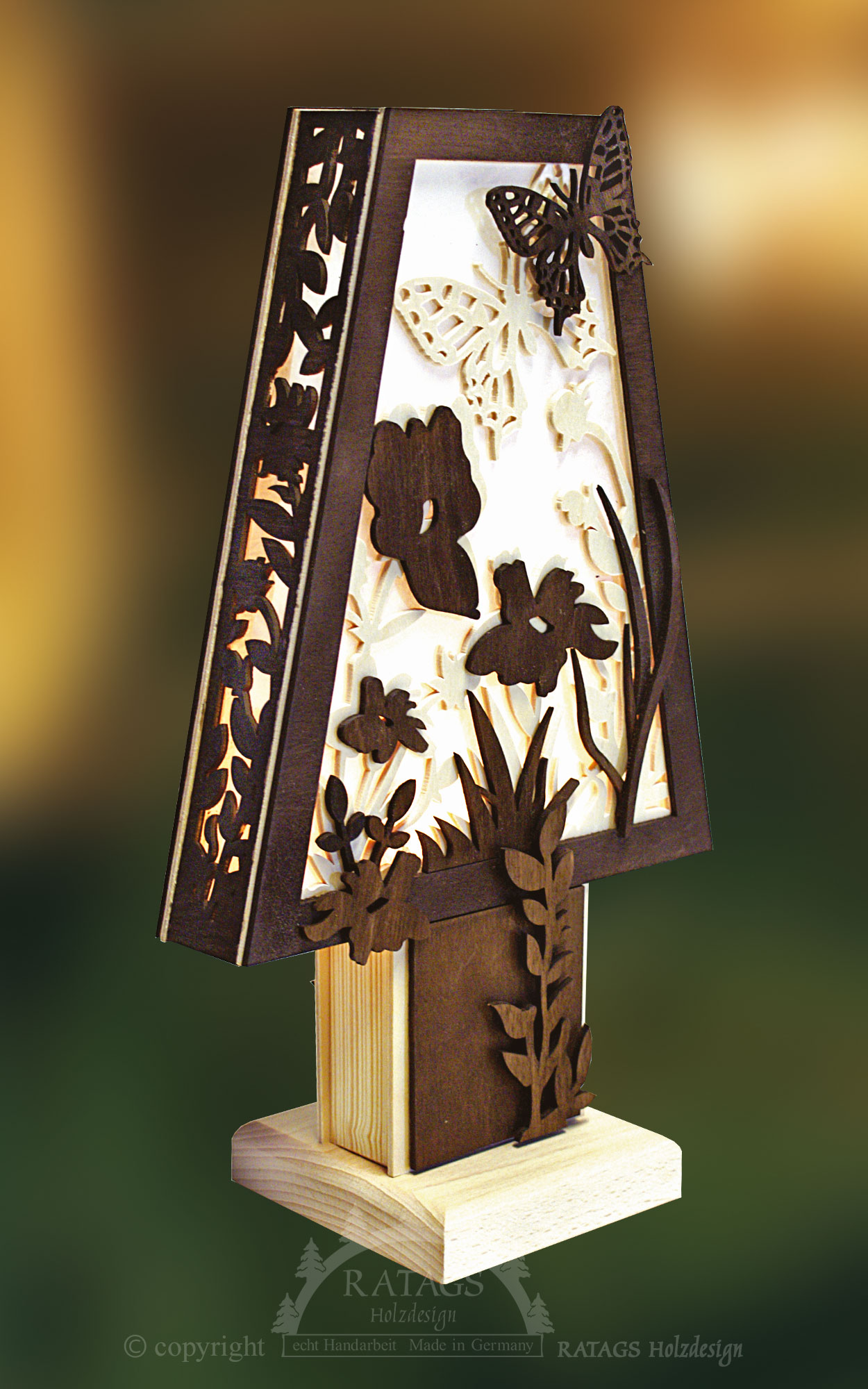 Romantic lamp, flower meadow, nature, brown