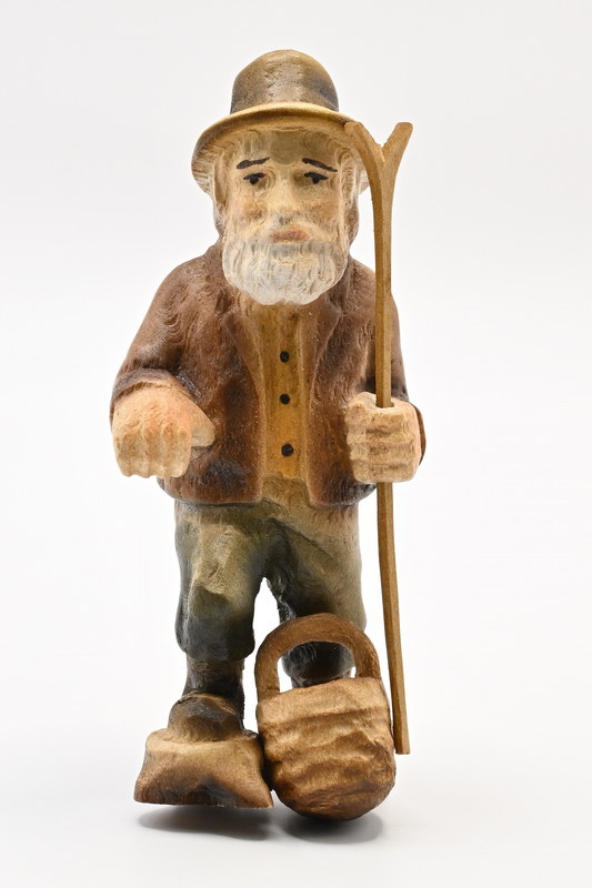 Grandfather with basket and stick 90 mm
