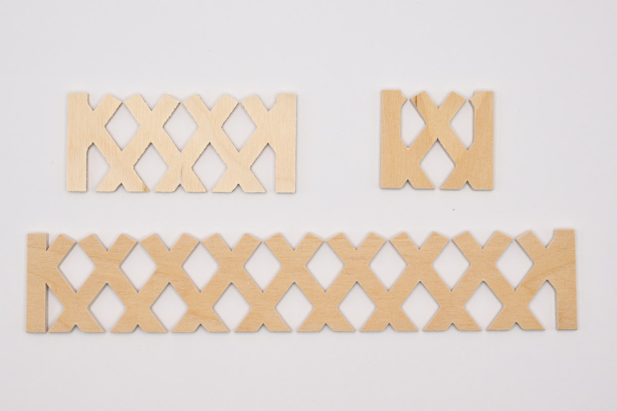Zaun zum Basteln, L= 16,5,7,3,5 cm H= 3