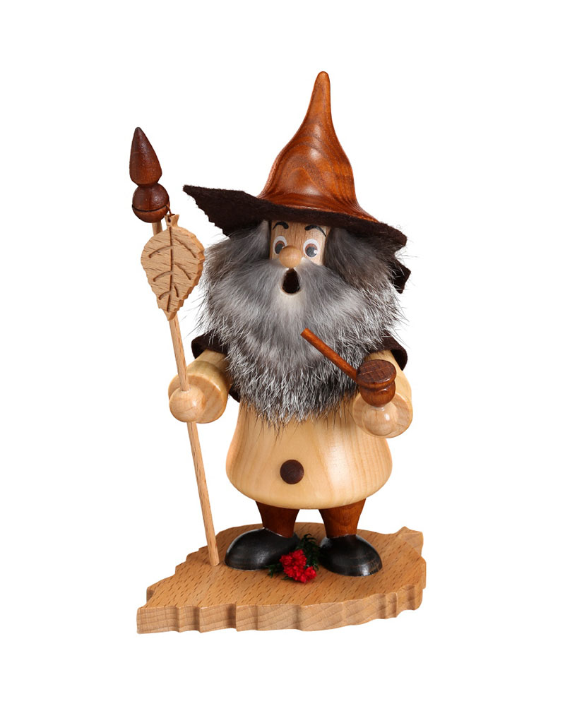 Leaf gnome on birch leaf