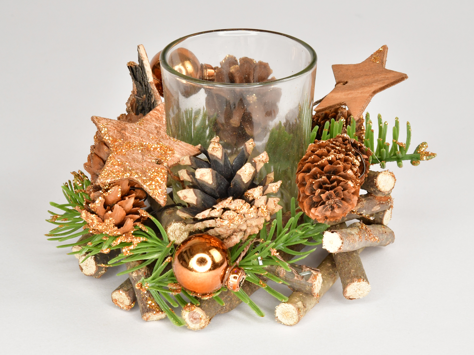 Glass tea light holder with decorative arrangement, nature