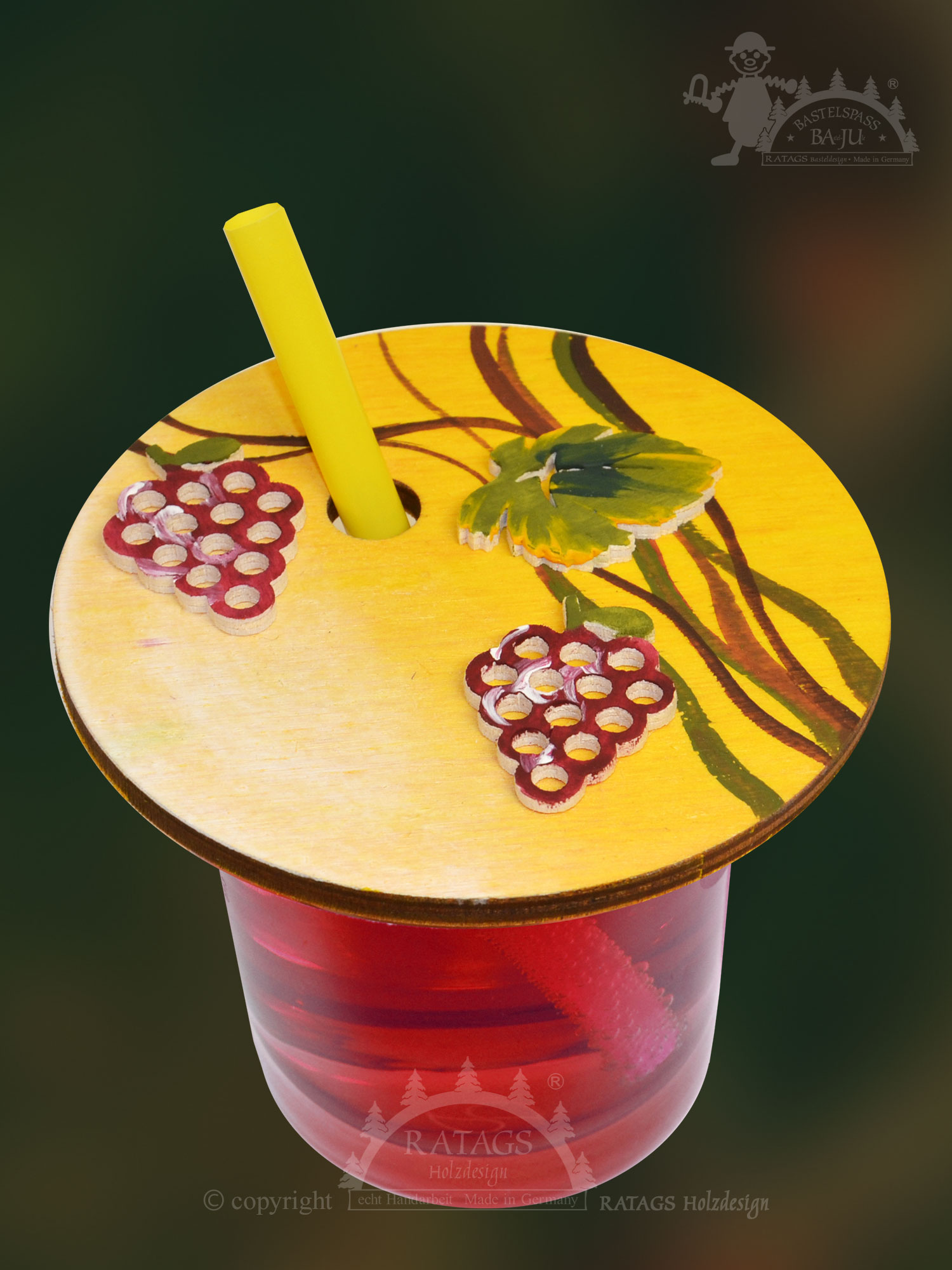 Drink cover, round grape motif