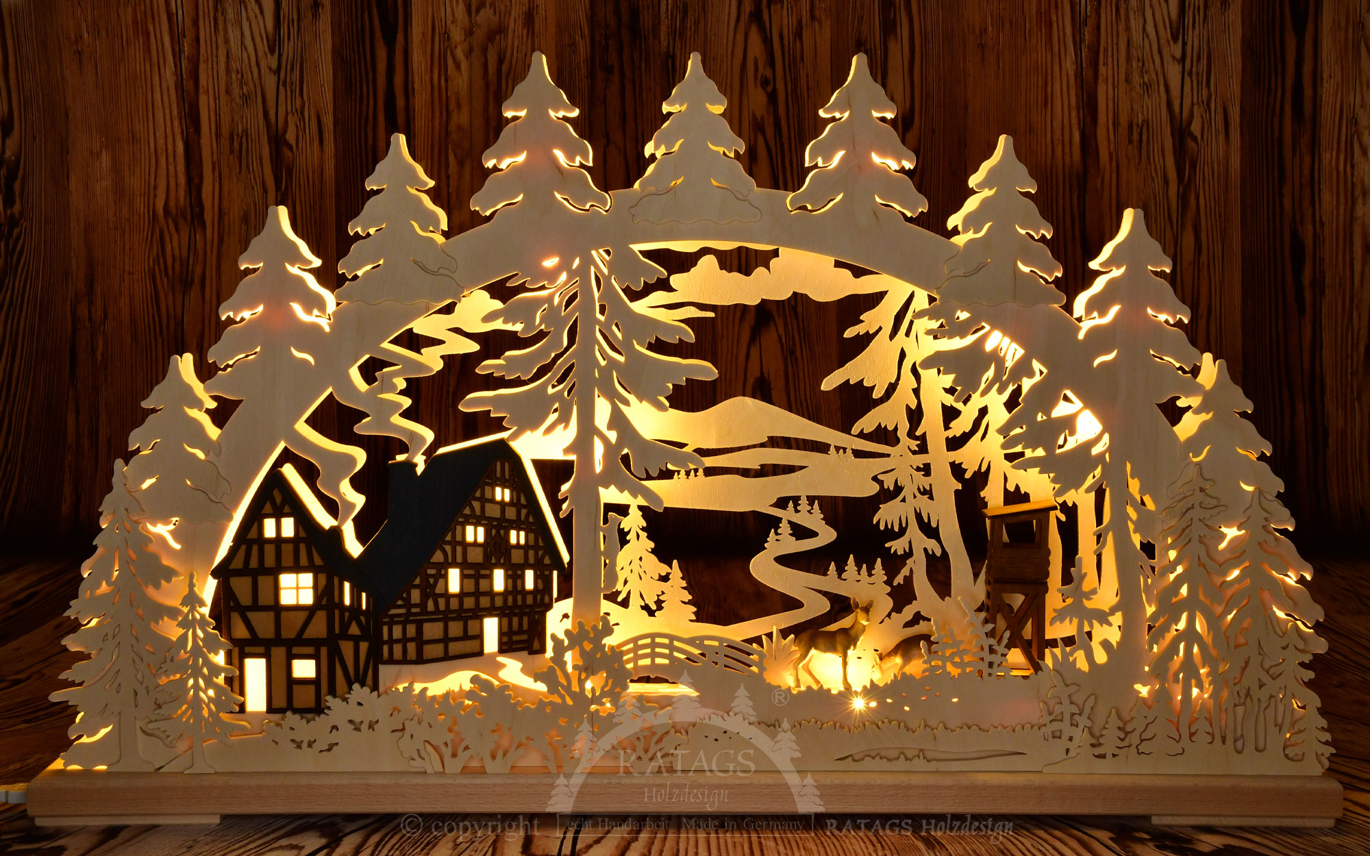 3D Schwibbogen large, Waldesruh, 2 half-timbered houses, raised hide, 2 deer