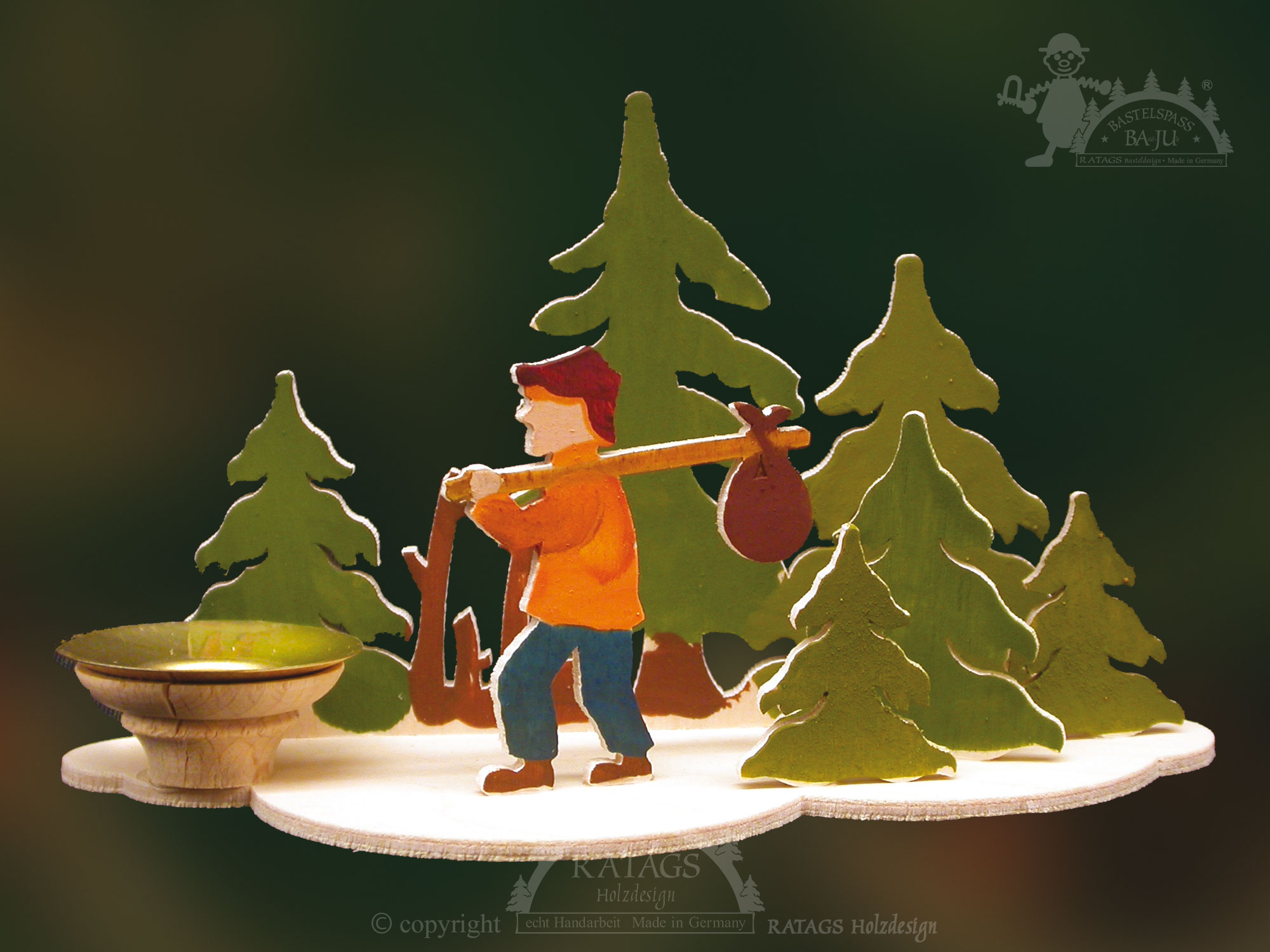 Tischschmuck zum Basteln, Wanderer im Wald