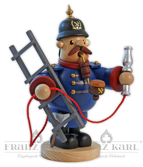 Feuerwehrmann Kleiner Pfeifenraucher