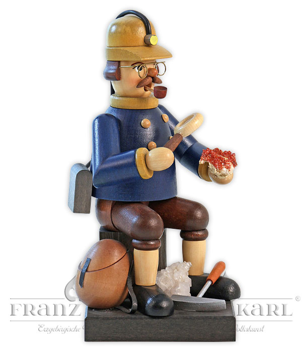 Steenesammler Hart mit Meneralien Kleiner Pfeifenraucher