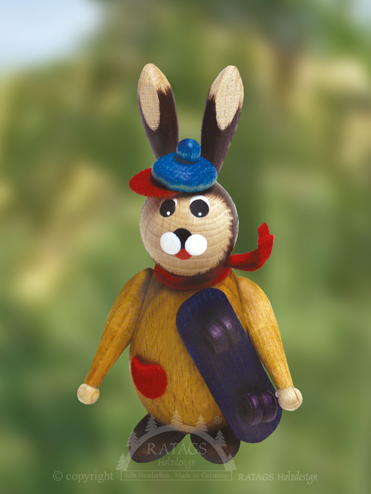 Conejito Knuffi, monopatín, gorra