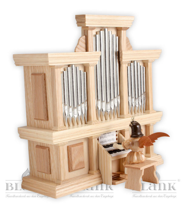 Engel an der Orgel