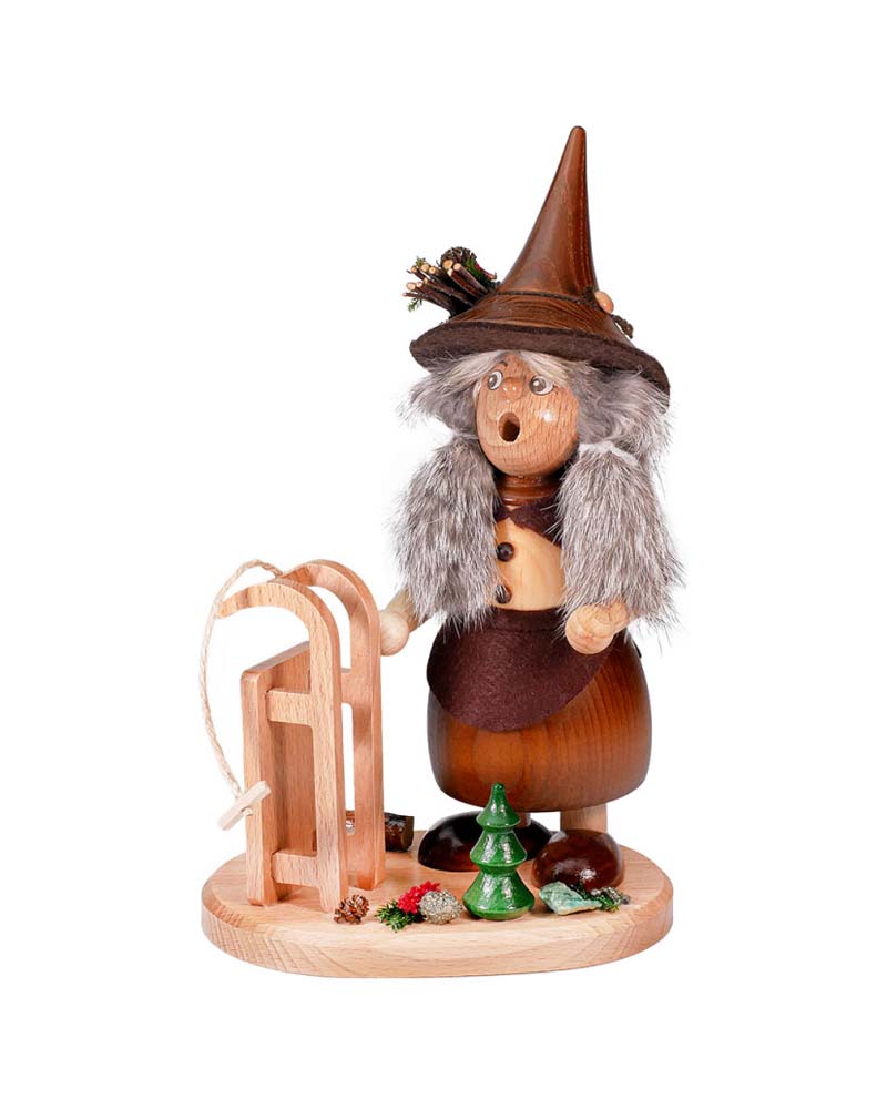 Elf woman with sleigh